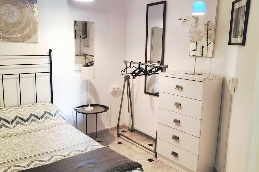 Bonito Apartamento De Dos Dormitorios En El Centro Y Calle San Miguel Torremolinos Exteriér fotografie