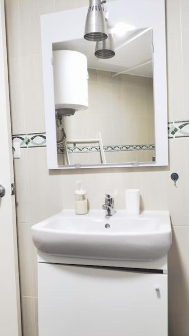 Bonito Apartamento De Dos Dormitorios En El Centro Y Calle San Miguel Torremolinos Exteriér fotografie